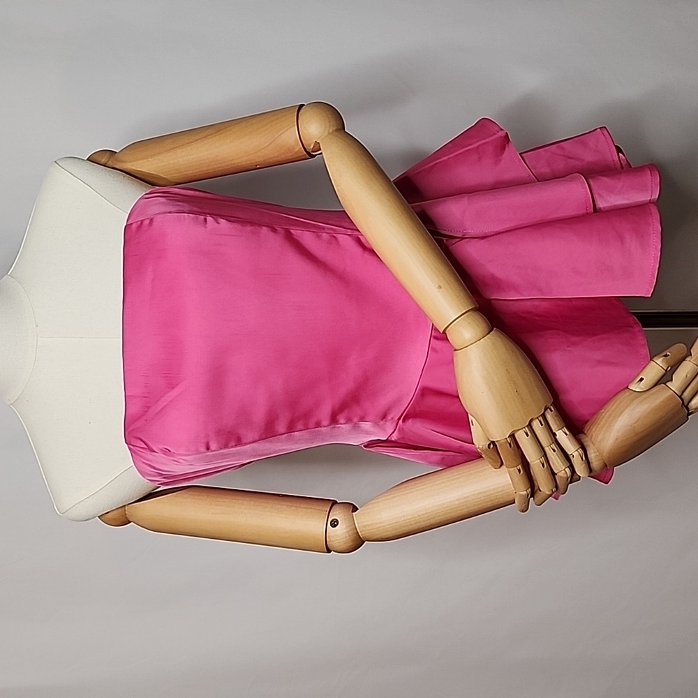 Lulumari pink strapless top size Large